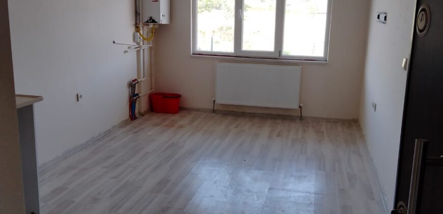 BURCU EMLAKTAN SATILIK FIRSAT 1+1 DAİRE