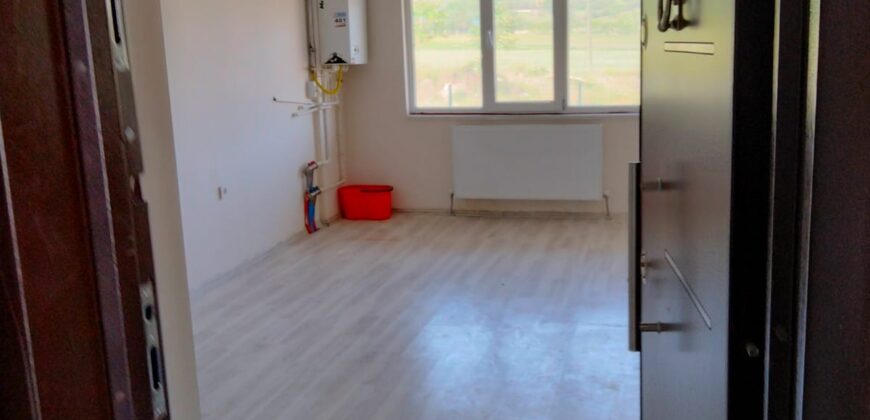 BURCU EMLAKTAN SATILIK FIRSAT 1+1 DAİRE